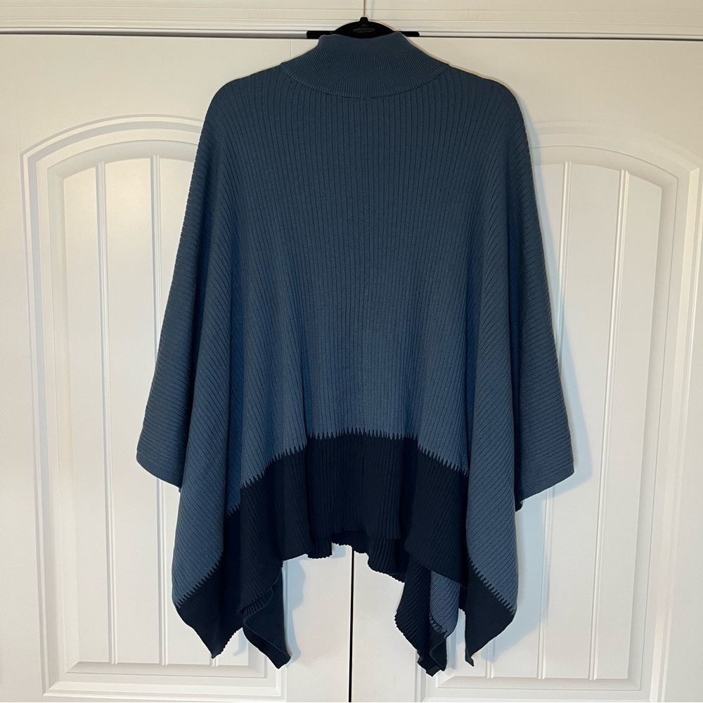Lululemon On The Go Poncho Women’s Knit One Size Blue Navy Ribbed Merino Wool - Picture 10 of 10